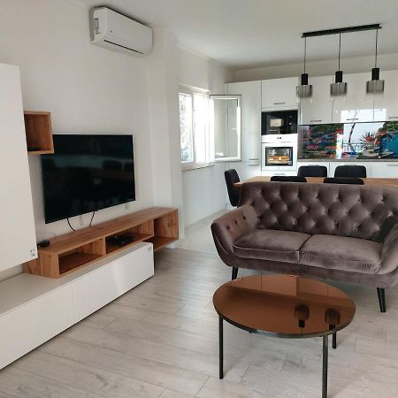 Apartment Franic Sućuraj 외부 사진